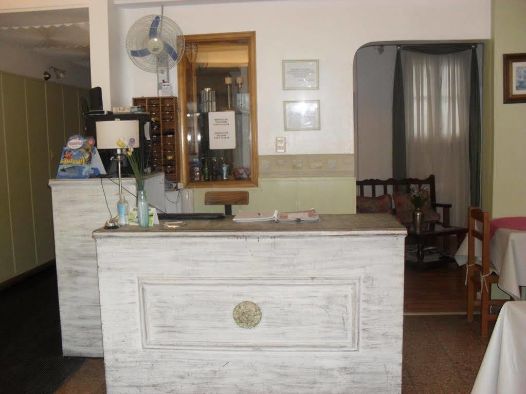 Las Heras Hotel Mar del Plata Bagian luar foto